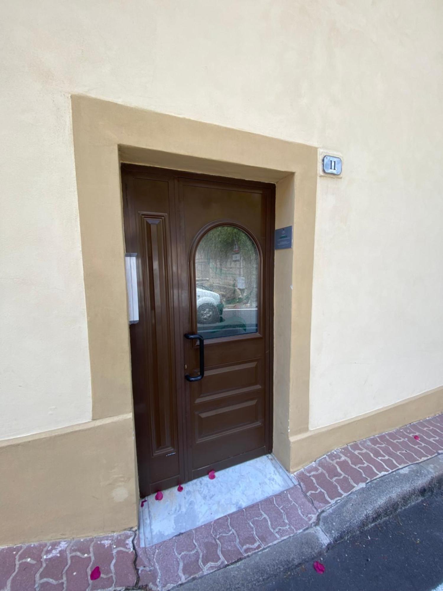 Kiss Of Sea - Balzi Rossi & Baia Beniamin Apartment Ventimiglia Exterior photo